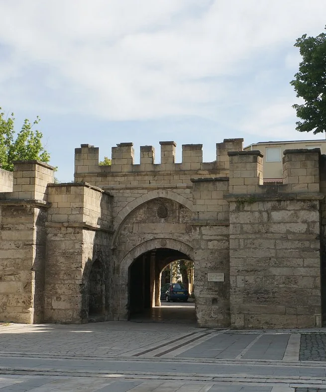 Stone gateway and surrounding walls at Stambol Kapia